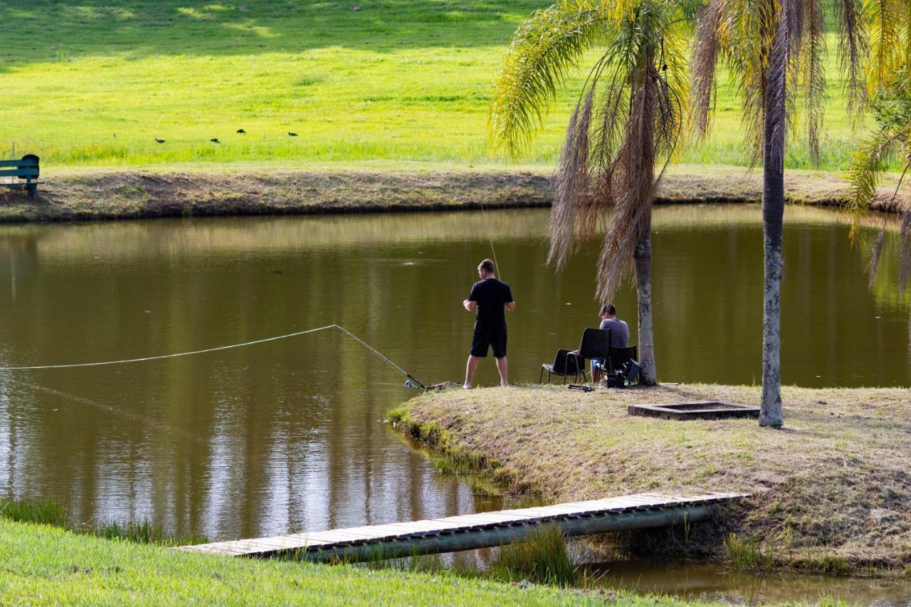 Vale Das Aguas Fazenda Resort Águas de Santa Barbara Buitenkant foto
