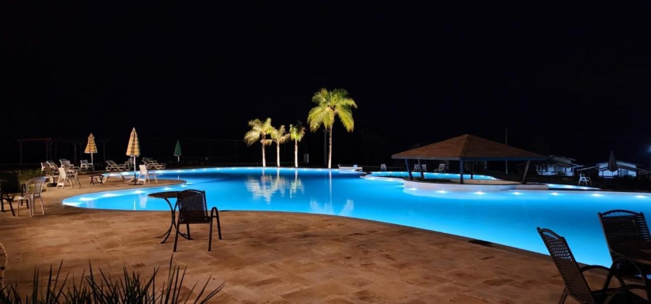 Vale Das Aguas Fazenda Resort Águas de Santa Barbara Buitenkant foto