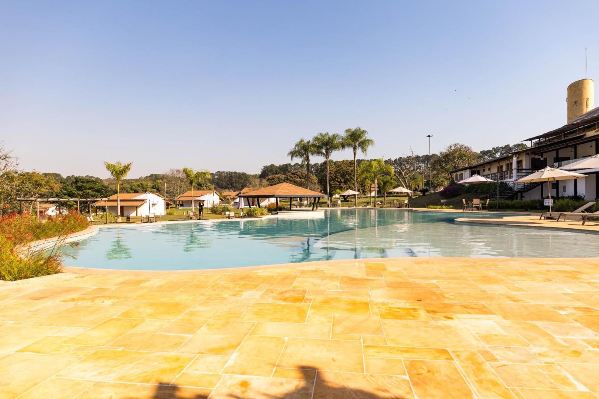Vale Das Aguas Fazenda Resort Águas de Santa Barbara Buitenkant foto