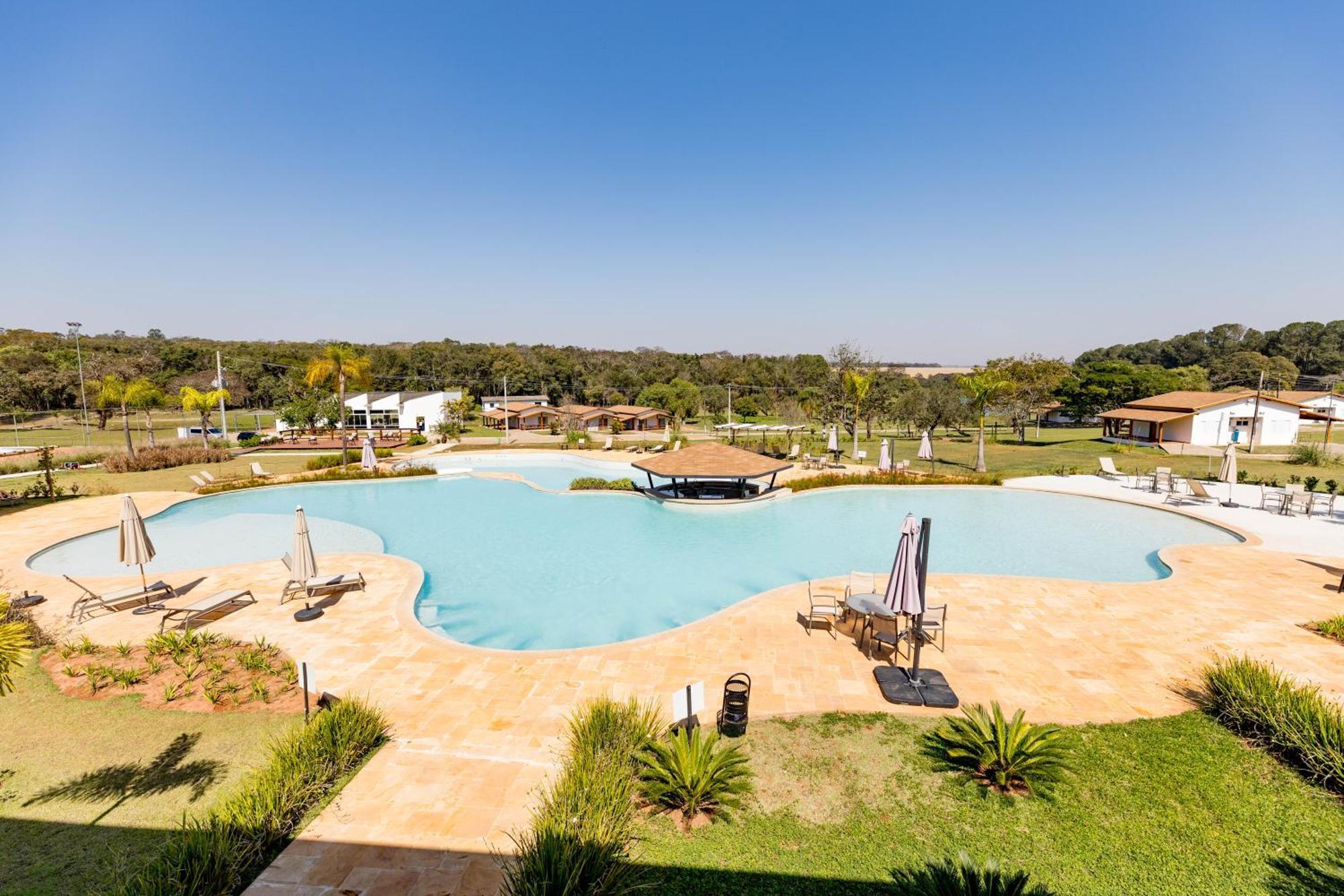 Vale Das Aguas Fazenda Resort Águas de Santa Barbara Buitenkant foto